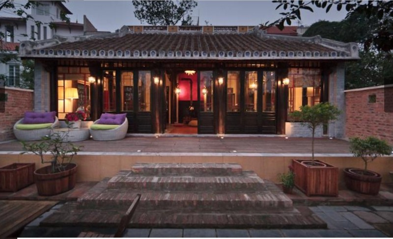 Best places to visit in Vietnam, Vietnamese best places to visit, Vietnamese famous food