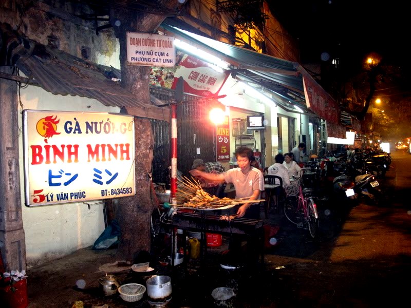 Best places to visit in Vietnam, Vietnamese best places to visit, Vietnames famous foods