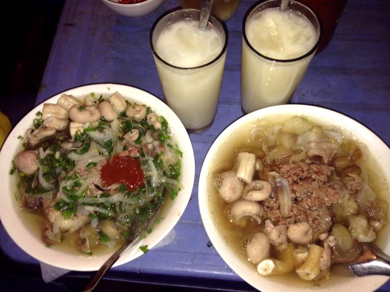 Best places to visit in Vietnam, Vietnamese best places to visit, Vietnames famous foods